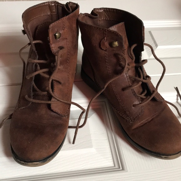 Crown Vintage Shoes Crown Vintage Boots Poshmark